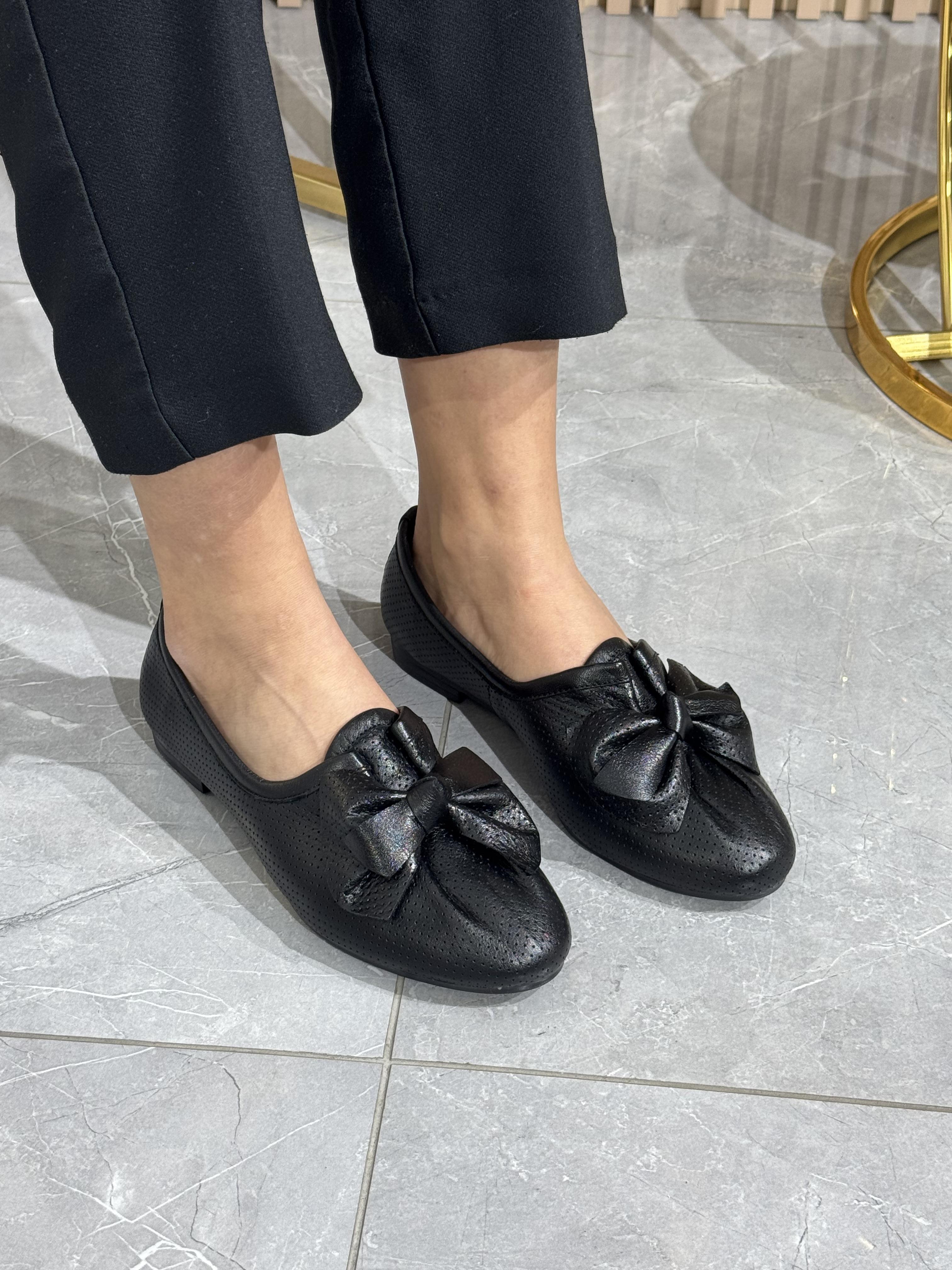 Hakiki Deri Kurdaleli Kadın Babet Ayakkabı 132