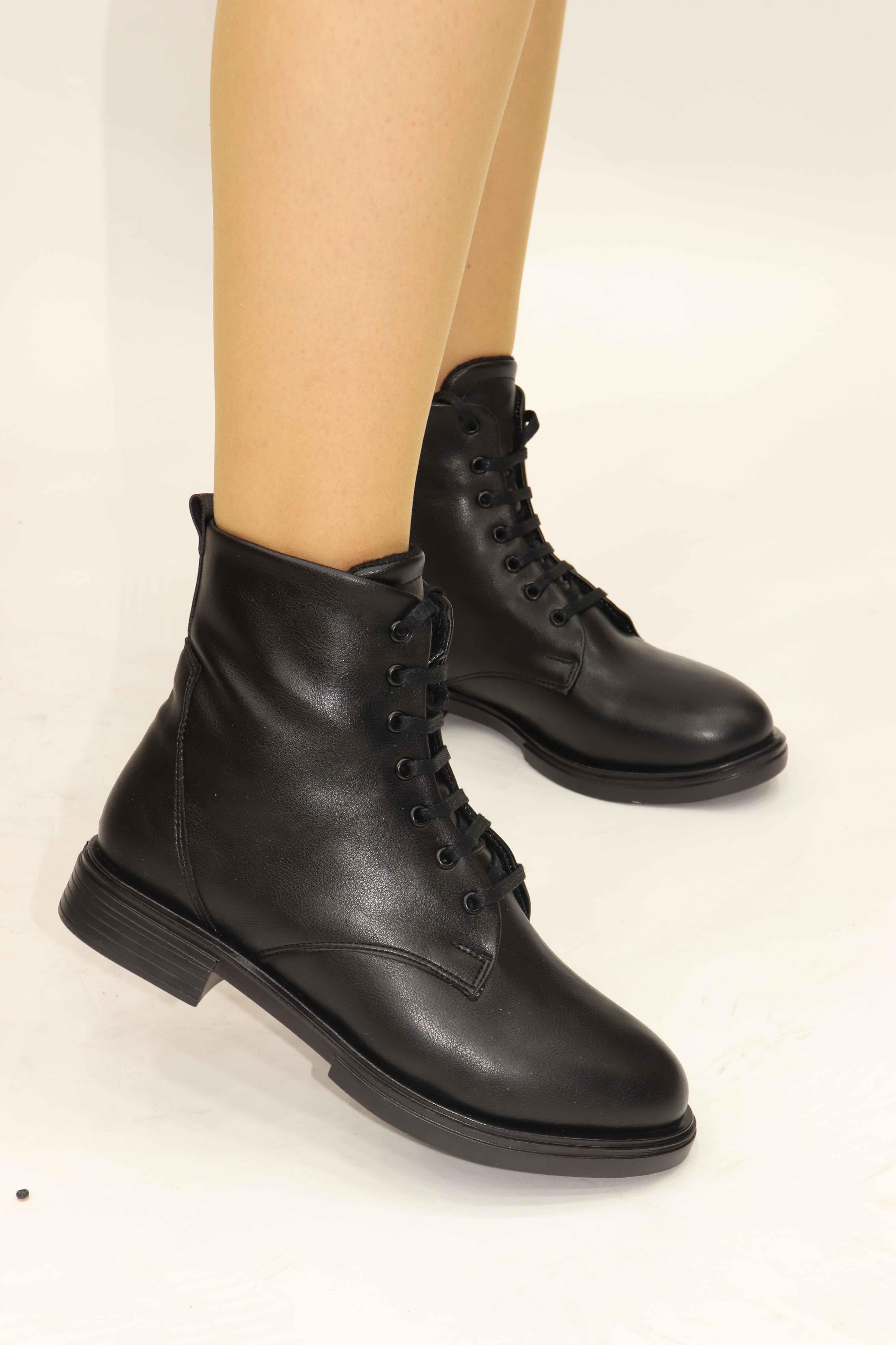 Kadın Postal Bot 0110 - SIYAH