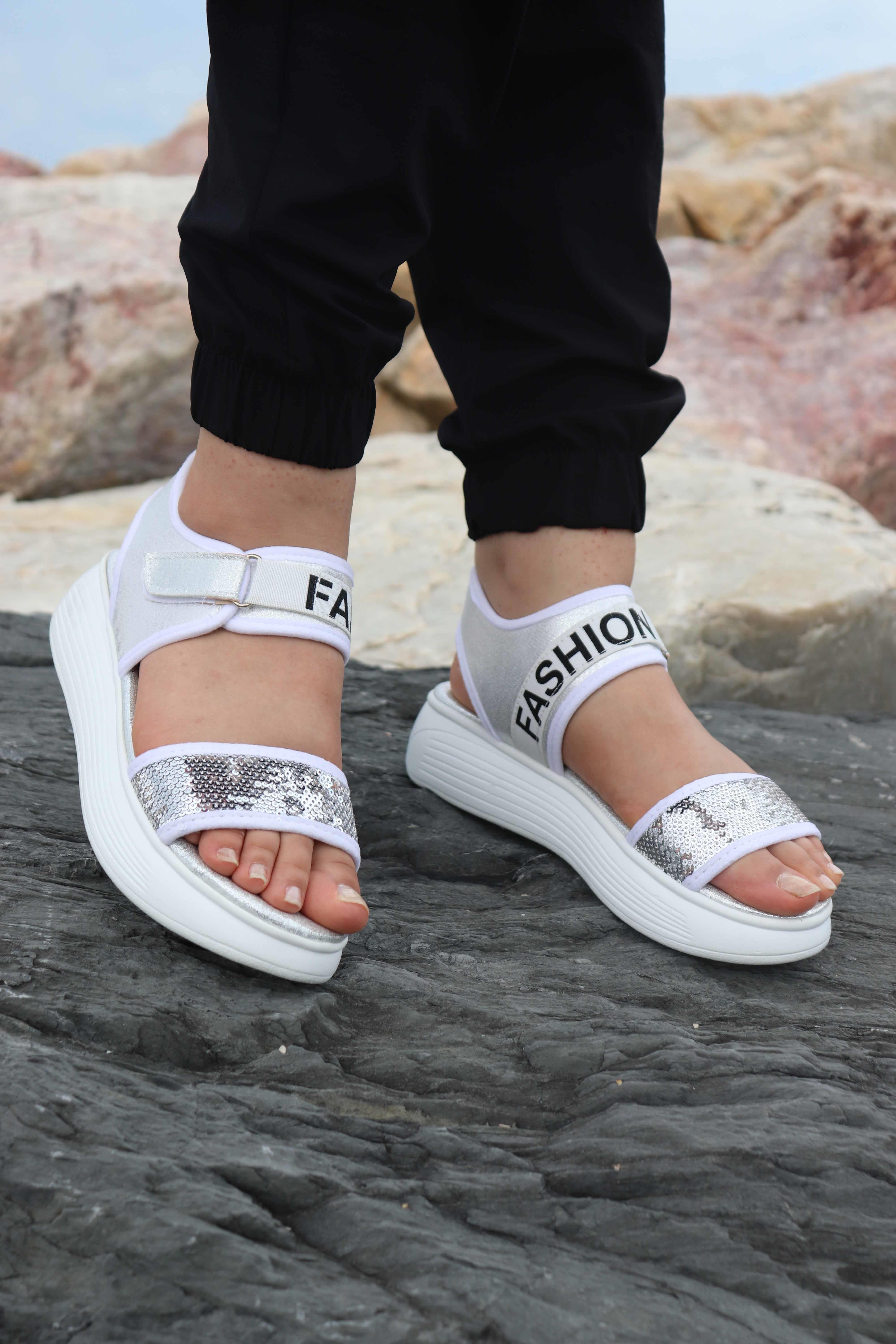 Kadın Sandalet 1990