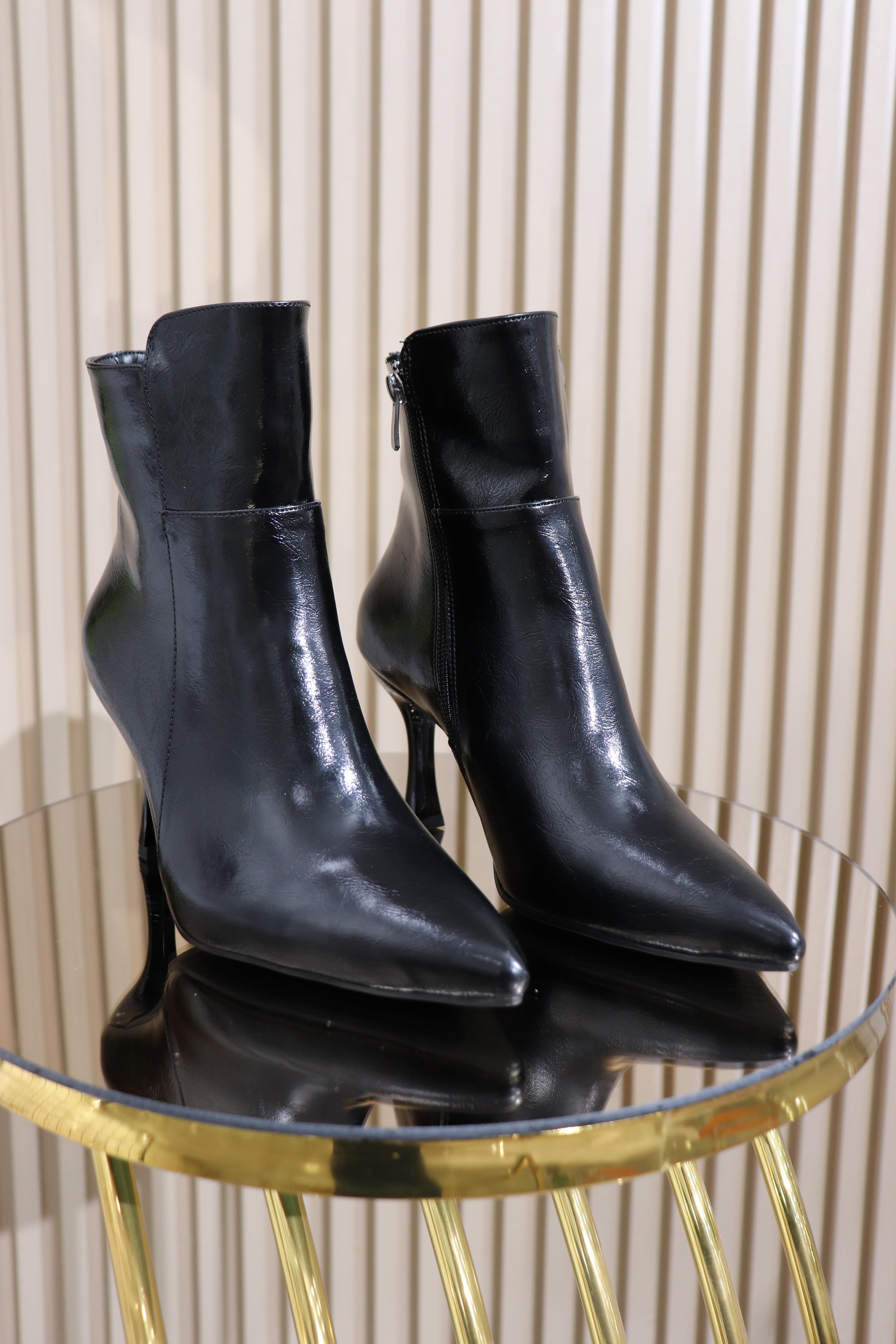 PARLAK TOPUKLU KADIN BOT 194