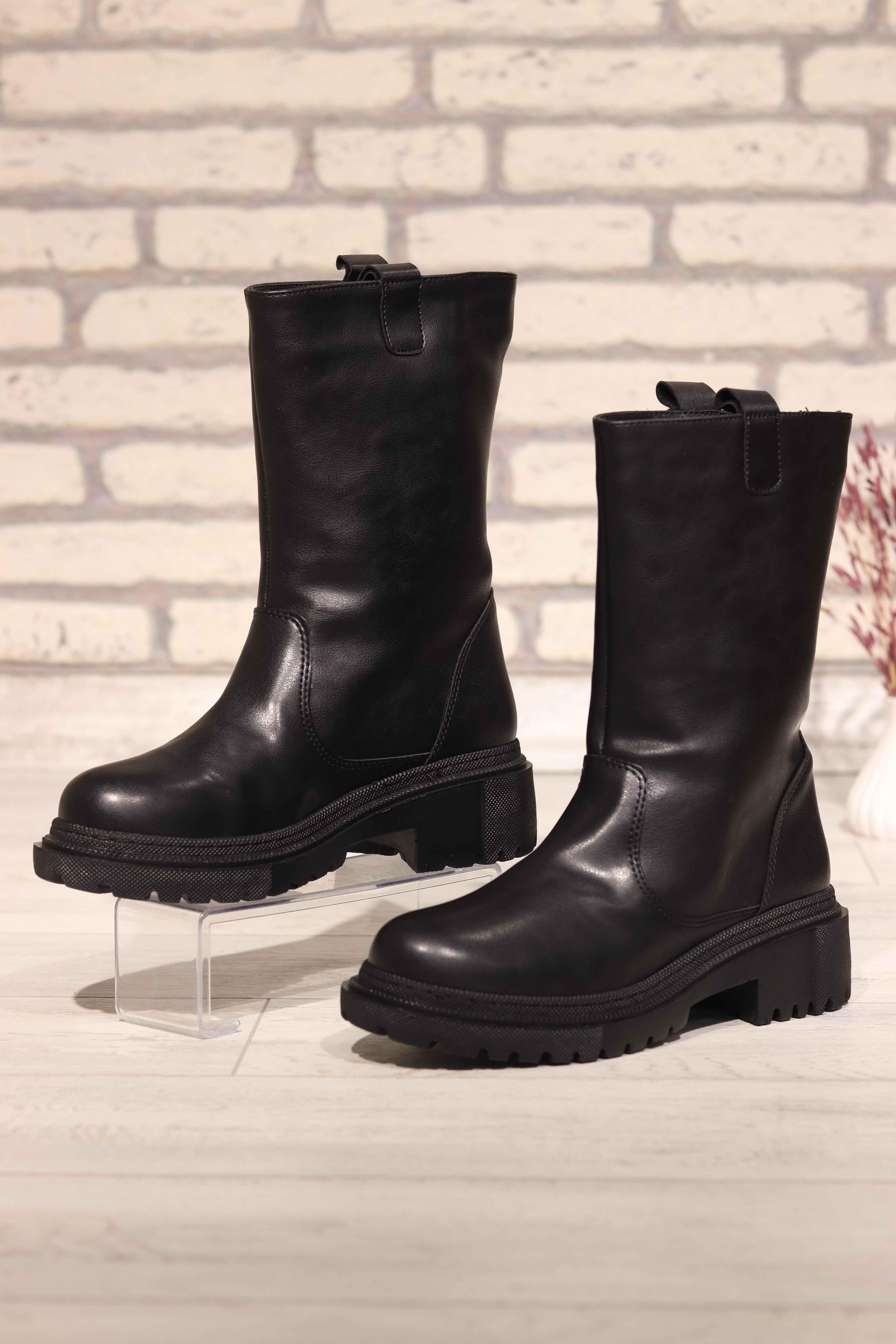 Postal Kadın Bot 280 - SIYAH