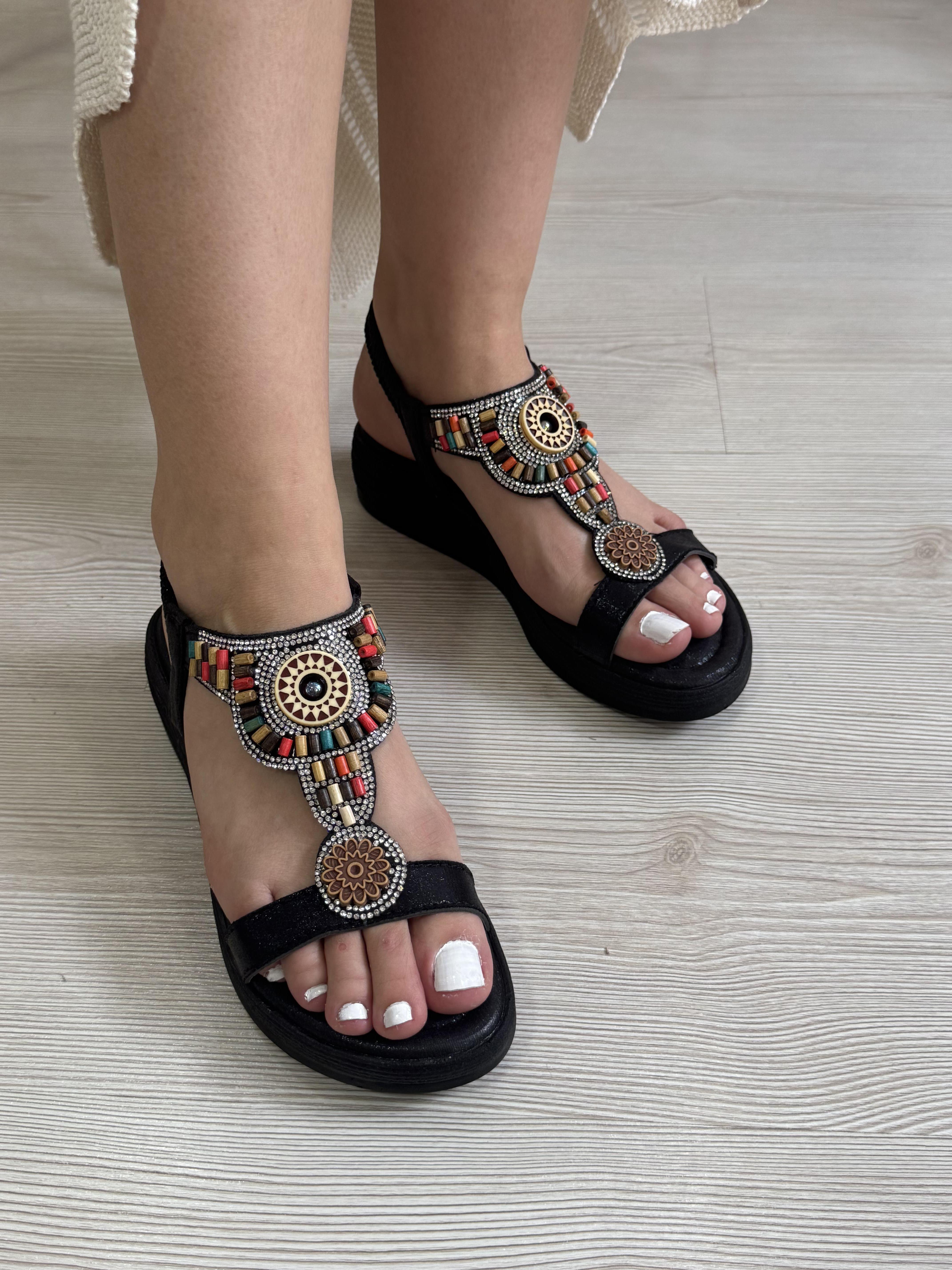 TAŞLI BONCUKLU KADIN SANDALET S06