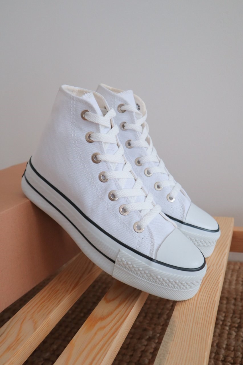 Yüksek Taban Boğazlı Converse 804