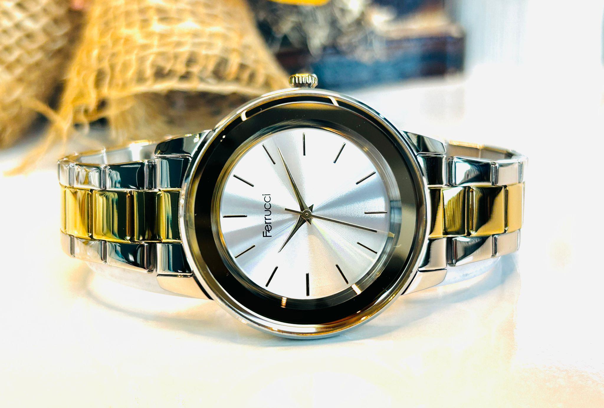 FC 1022 11397M.05 FERRUCİ BAYAN KOL SAATİ