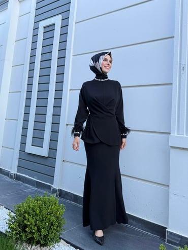 MERWE KUŞ TÜYLÜ ETEKLİ TAKIM MA24.26 Siyah