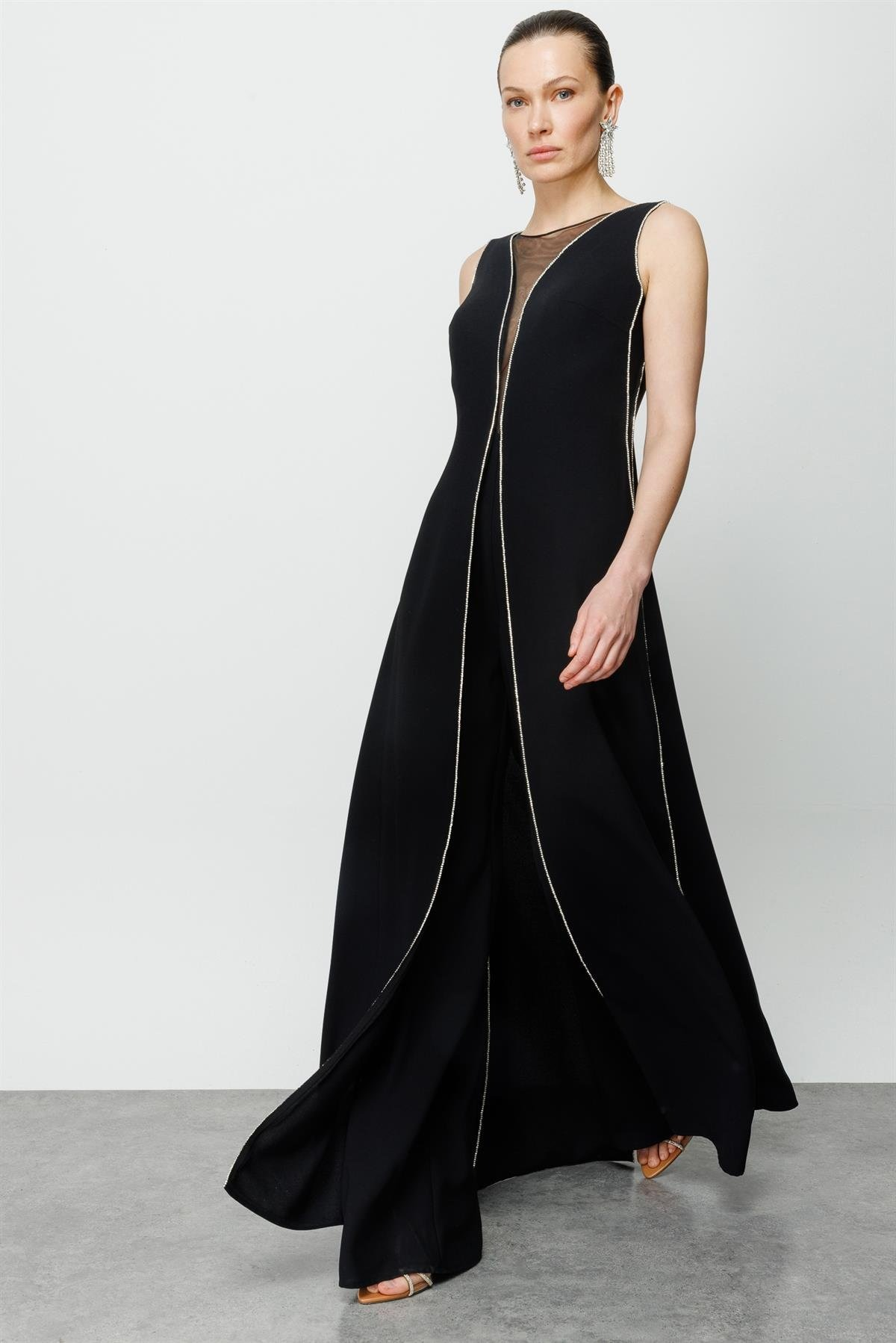 MODA İLGİ Kenarları Taş Şeritli Tulum 06651 Siyah