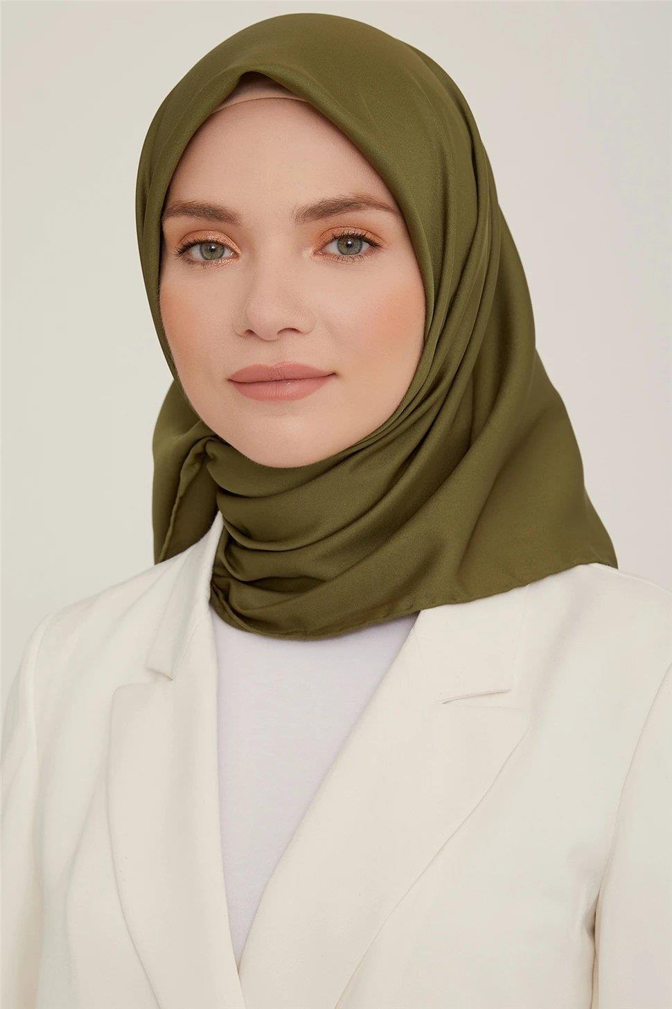 ARMİNE SPORT EŞARP DÜZ FON 767