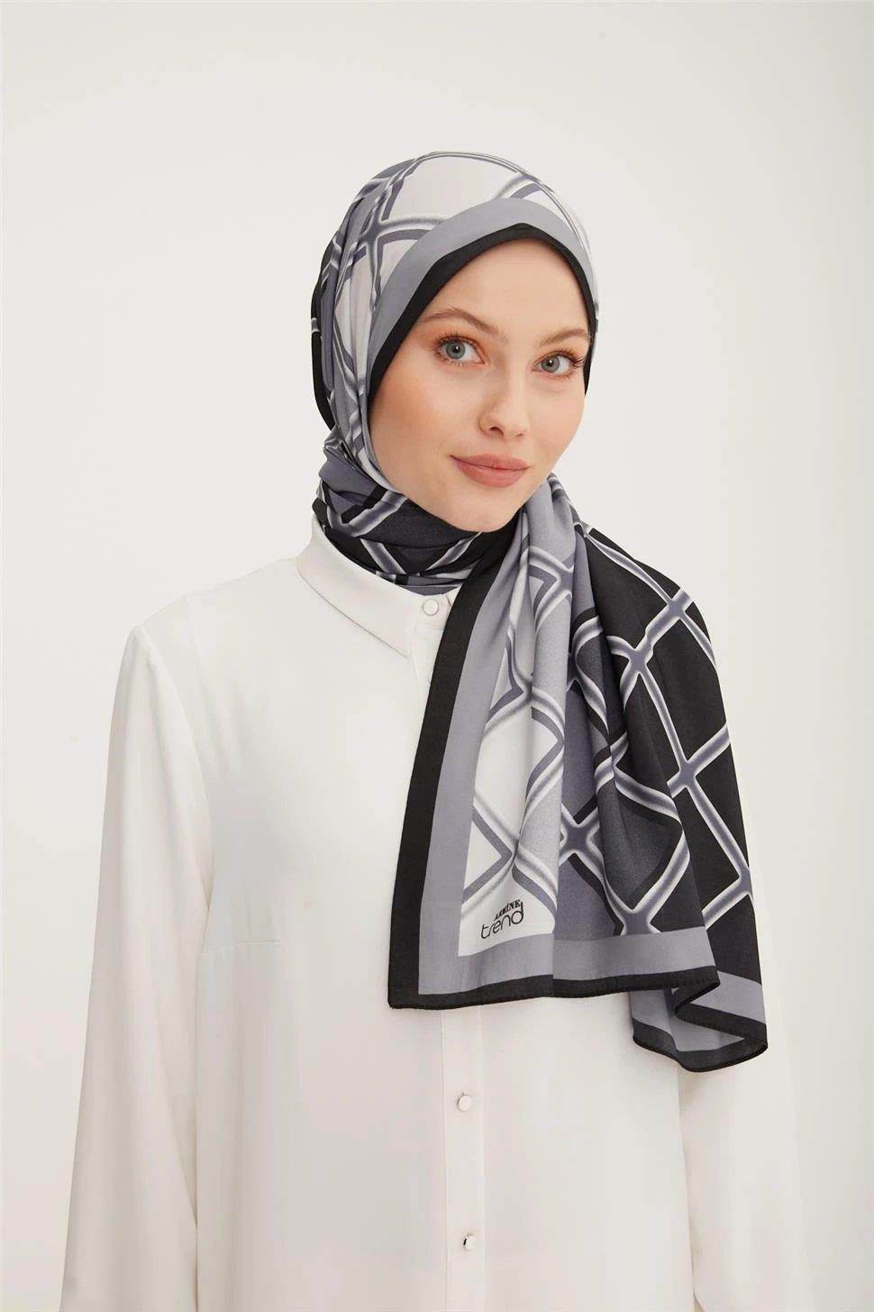 ARMİNE TREND MODAL ŞAL 5338 Siyah