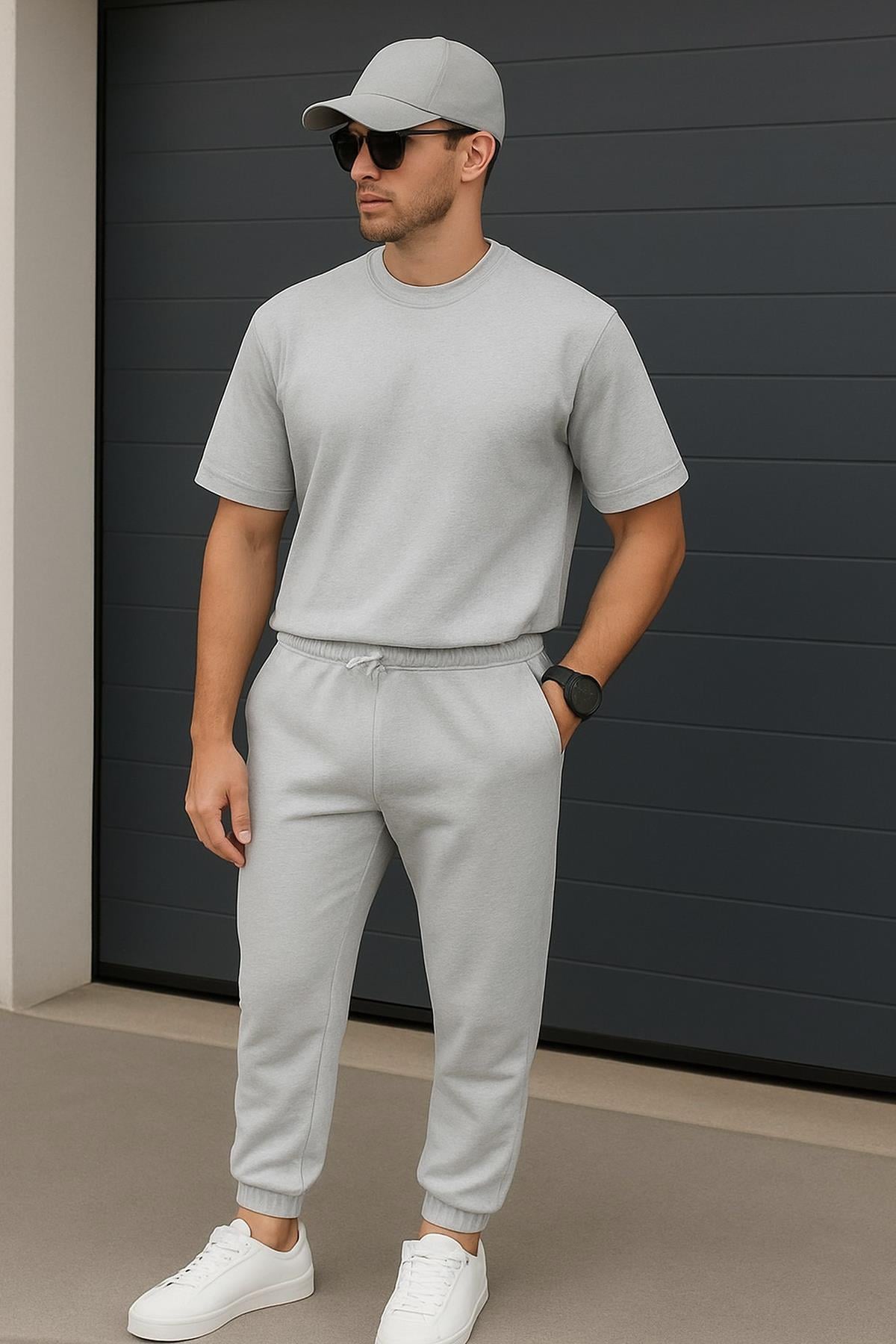 Regular Kalıp 2'li Set Relax Comfort Fit Şardonsuz Tshirt Jogger Eşofman Takımı