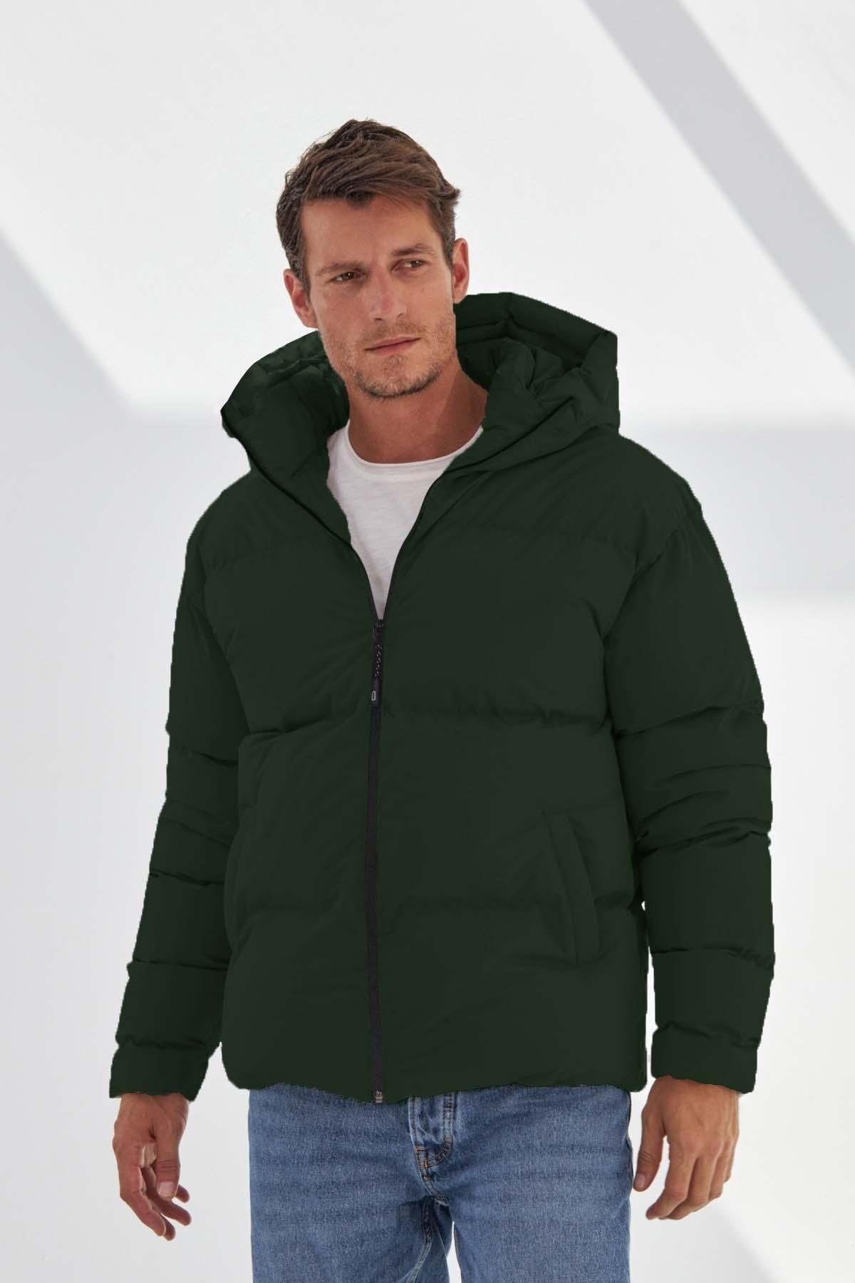 Su ve Rüzgar Geçirmez Erkek Kapüşonlu Şişme Mont