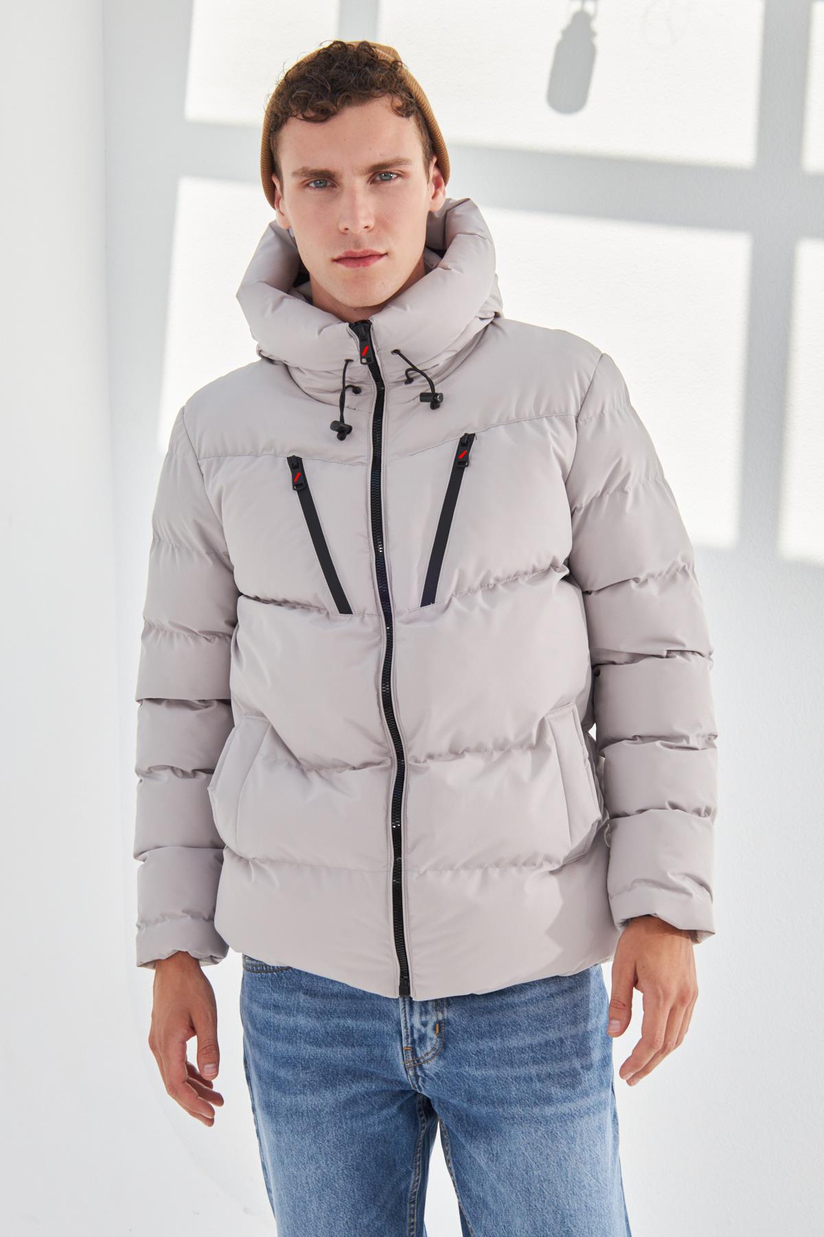 Su ve Rüzgar Geçirmez Erkek Kapüşonlu Şişme Mont