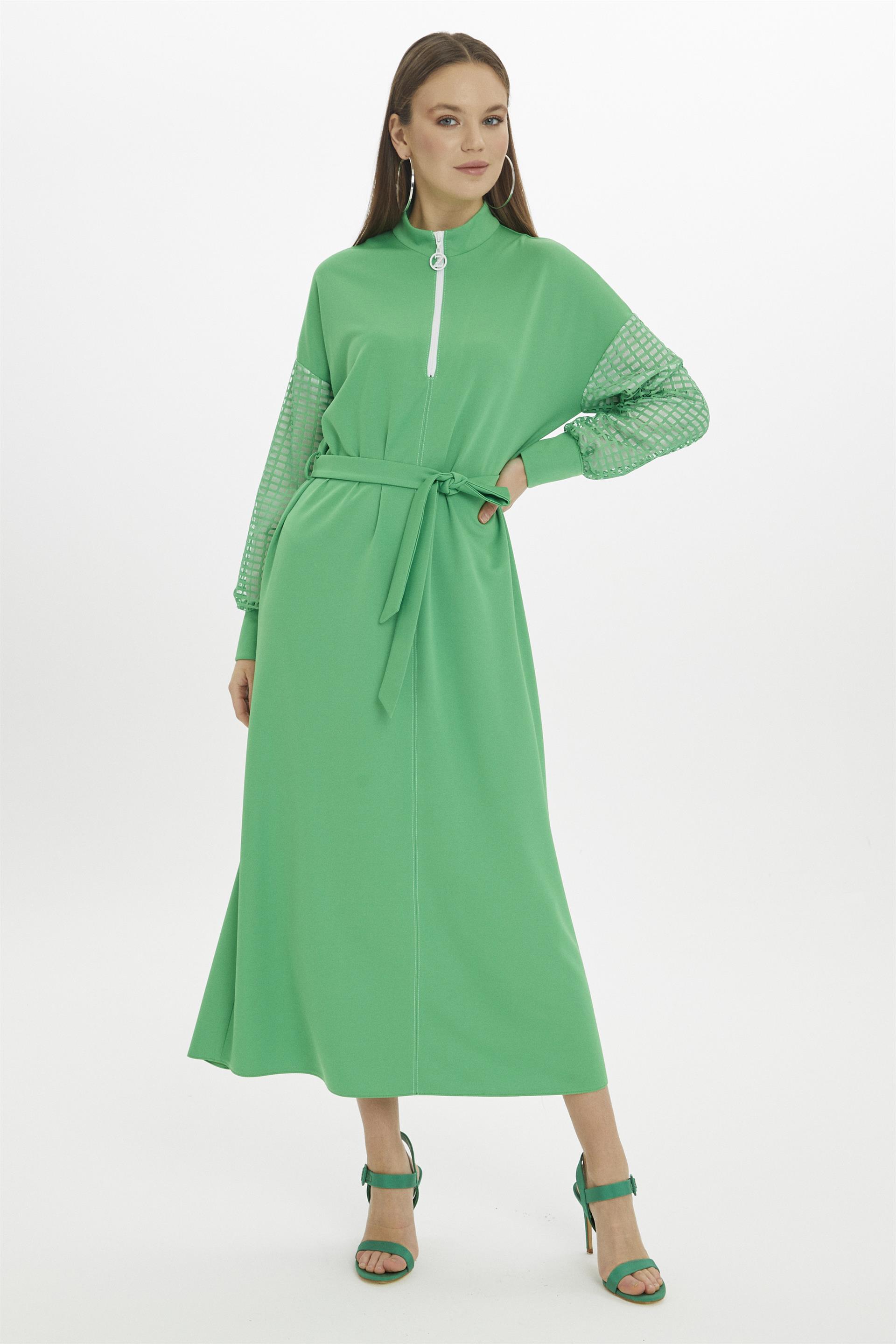 فستان أخضر سادة طويل بحزام خصر وأكمام طويلة E-0349 "