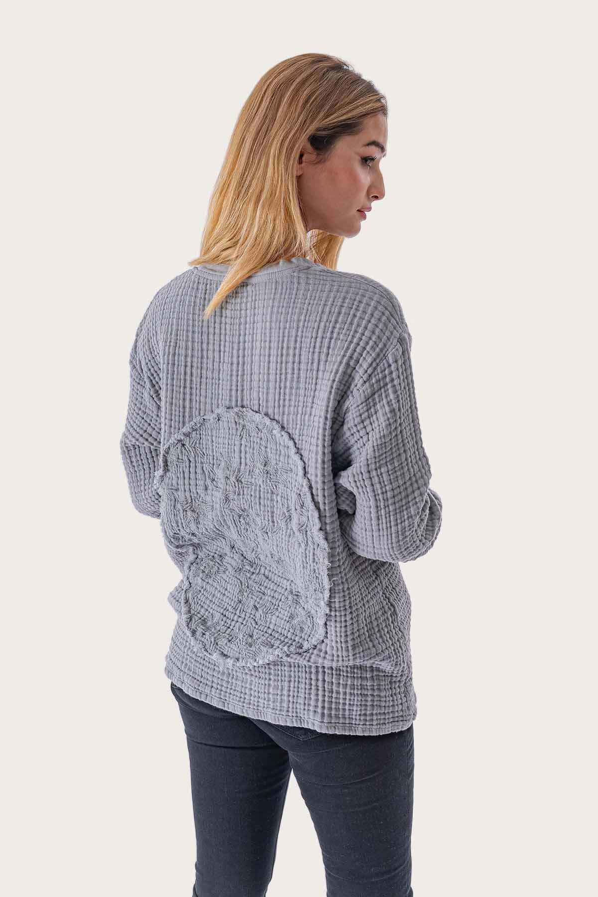 Brode Nakışlı Sırt Detay Unisex Müslin Sweat Gri