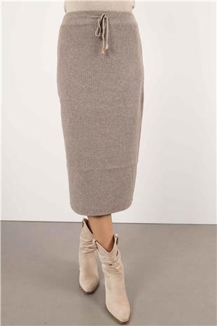 Bel Bağlama Detaylı Triko Etek