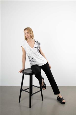 Bel Lastik Ve Yazı Detay  Cepli  Dikişli Pantolon