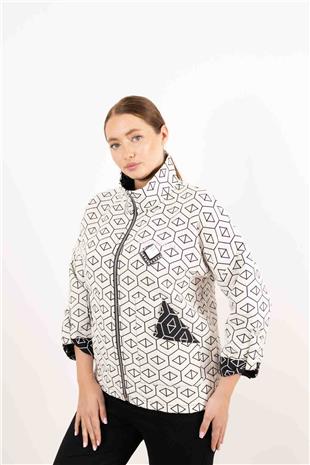 Beşgen Desen Detaylı Cepli Taş Baskılı Ceket
