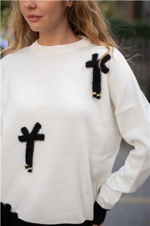 Bisiklet Yaka Detay Fiyonklu Çift Renki Kazak