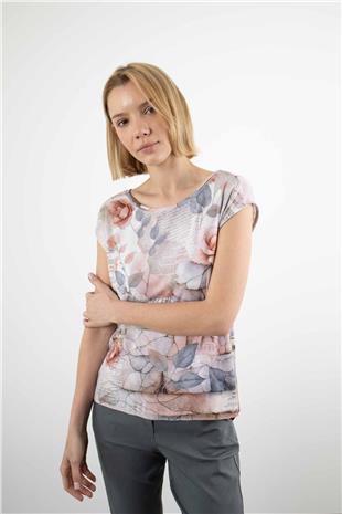 Bisiklet Yaka Detaylı Gül Ve Yazı Baskı Desenli Tshirt