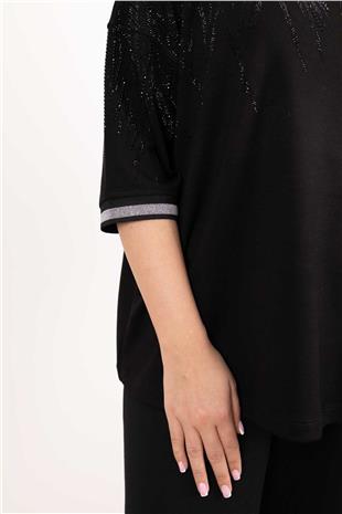 Bisiklet Yaka Detaylı Taş Baskılı Kolları Taşlı Bluz