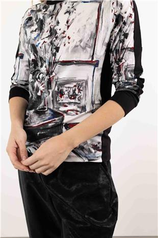 Bisiklet Yaka Detaylı Taş Baskılı Vazo Desenli Bluz