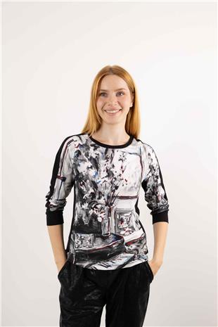 Bisiklet Yaka Detaylı Taş Baskılı Vazo Desenli Bluz
