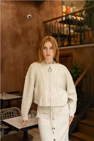 Boncuk İşleme Detay Triko Ceket