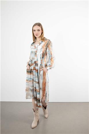 Buroş Detaylı Karışık Desenli Takım