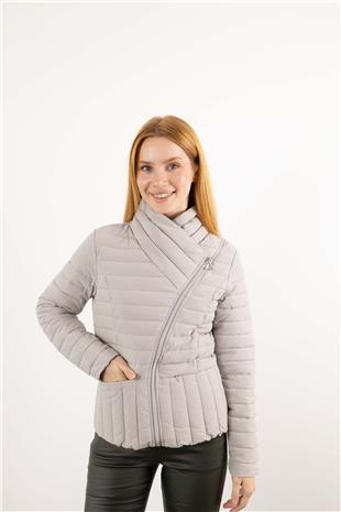 Çapraz Fermuar Detaylı Çubuk Desenli Şişme Mont