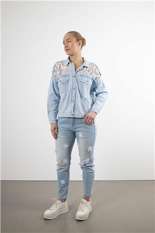 Cebi İnci Detaylı Kot Pantolon