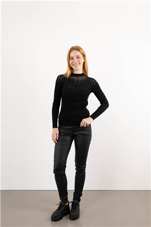 Cep Büzgü Detaylı Deri Pantolon