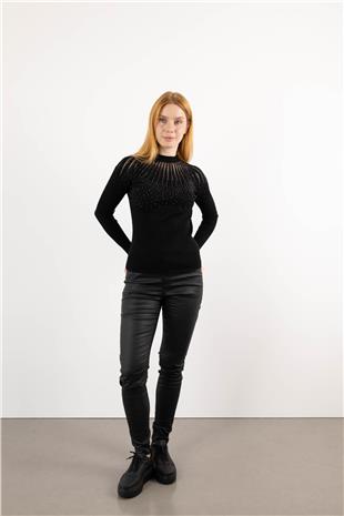 Cep Büzgü Detaylı Deri Pantolon