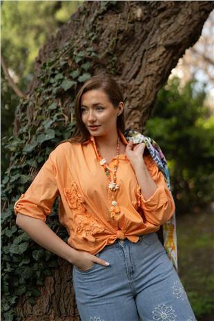 Çiçek Desen Detaylı Kadın Gömlek