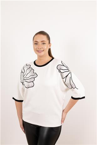 Çiçek Desen Taş Baskı Tişört