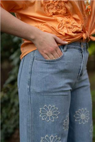 Çiçek İşlemeli Kadın Pantolon Bdk