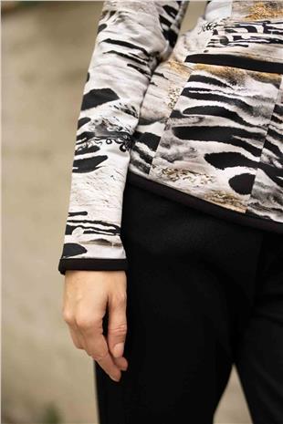 Düğme Detaylı Desenli Cepli Örme Ceket