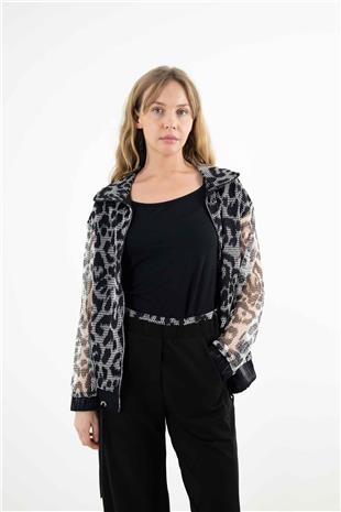 File Detaylı Beli Büzgü Detaylı Fermuarlı Ceket