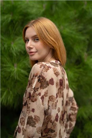 Gül Desen Detaylı Bel Bağlamalı Gömlek