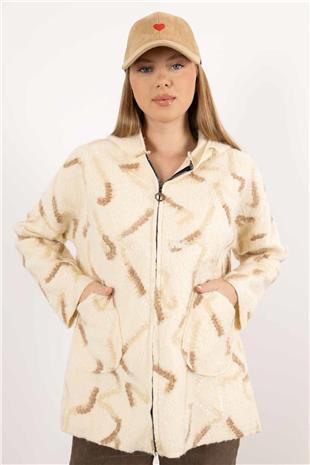 İki Renk Detaylı Kapüşonlu Buklet Mont