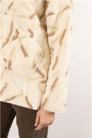 İki Renk Detaylı Kapüşonlu Buklet Mont