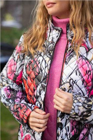 Kalp Desen İşlemeli Şişme Mont