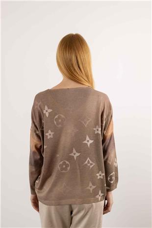 Kalp Ve Yıldız Basklılı Çiçek Desenli Kazak