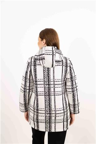 Kapüşon Detaylı Düğme Ve Cepli İki Renkli Uzun Hırka