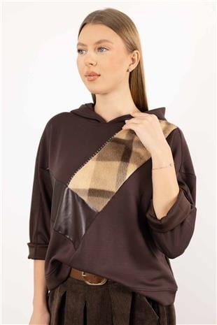 Kapüşon Detaylı Kürk Ve Deri Parçalı Taş Baskılı Bluz