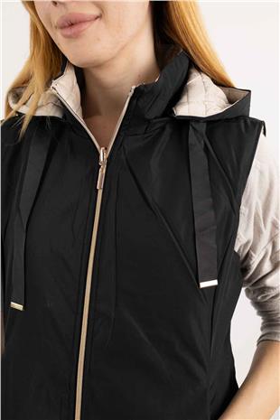Kapüşon Detaylı Sıfır Kollu Çift Taraflı Yelek