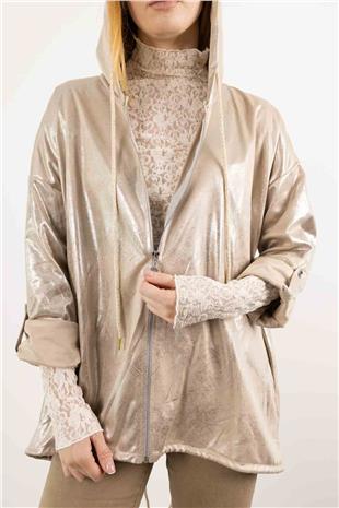 Kapüşon Detaylı Sırt Kalp Ve Love Yazılı Ceket