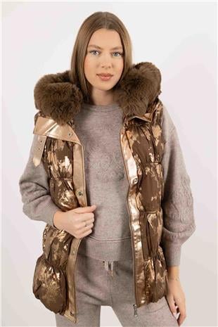 Kapüşon Ucu Peluş Detay Lame Baskı Yelek