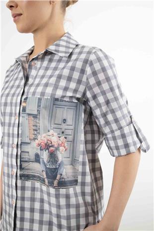 Kare Desenli Çiçek Baskı Detaylı Gömlek