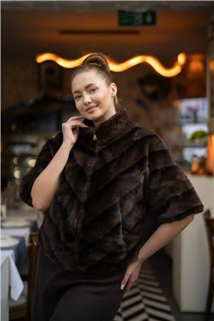 Kısa Kol Detaylı Cepli Kürk Ceket