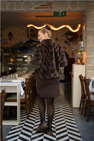 Kısa Kol Detaylı Cepli Kürk Ceket