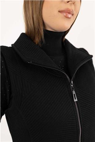 Kısa Kollu Fermuarlı Ve Cepli Şerit Detaylı Örme Yelek